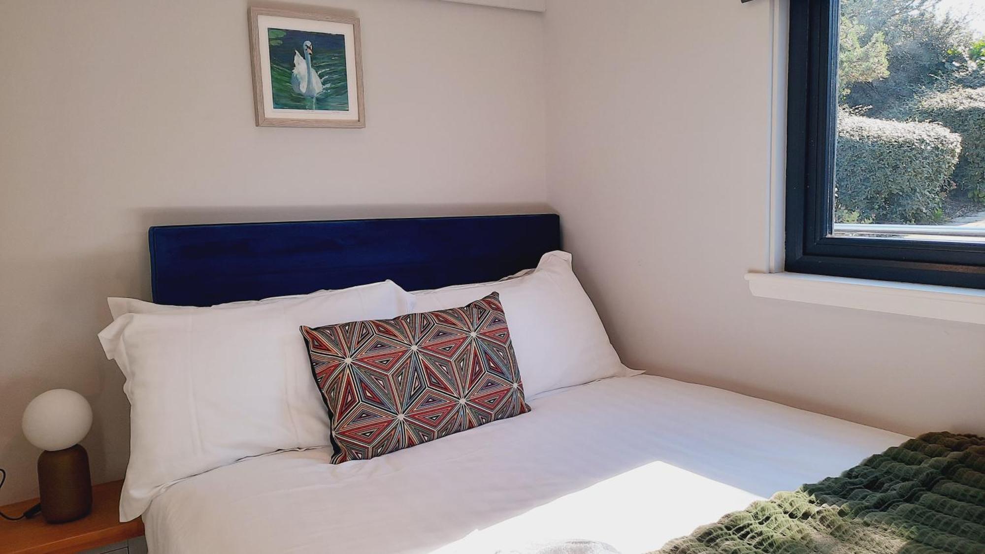 Floating Holidays Apartment Lincoln