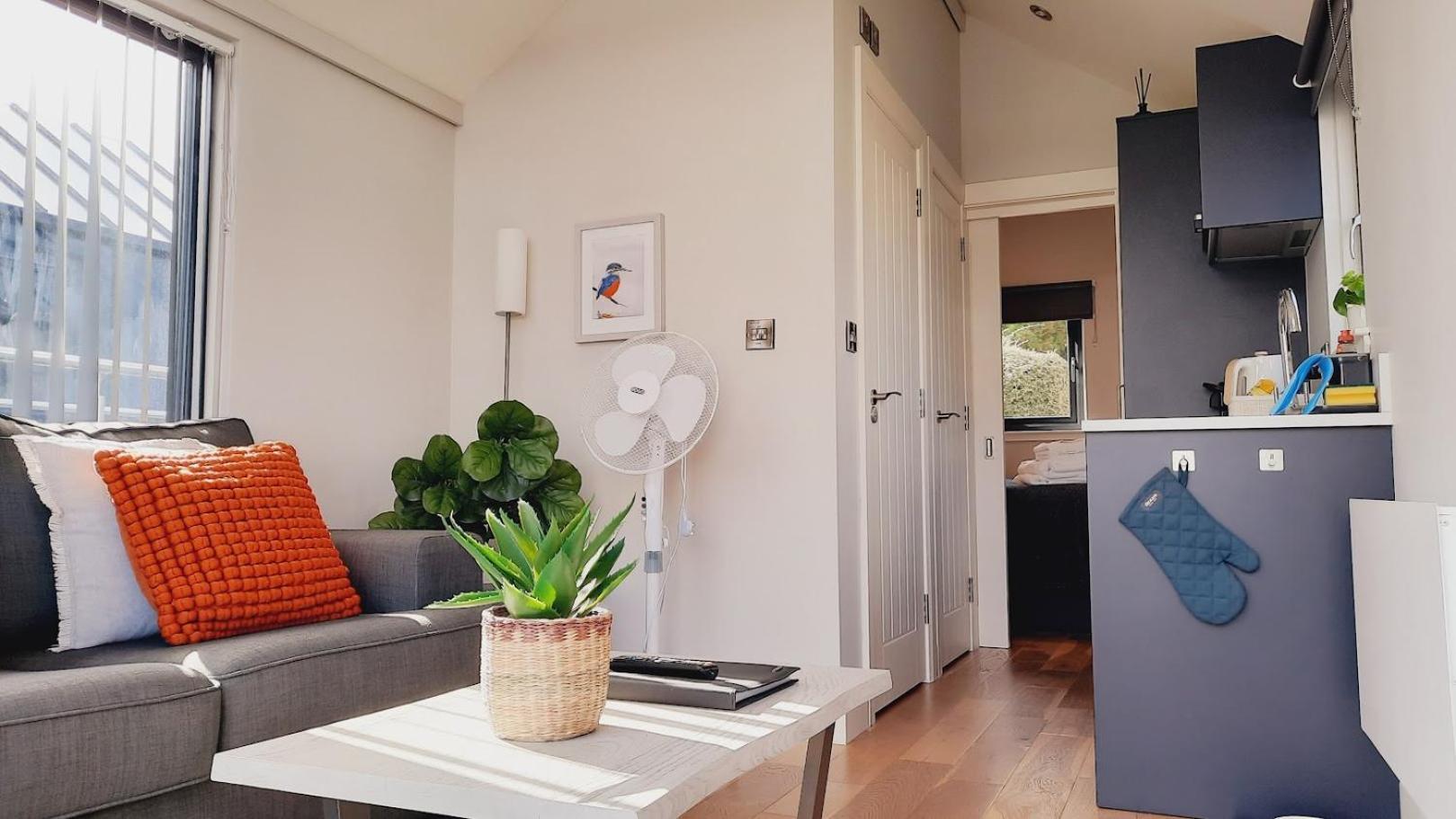 Floating Holidays Apartment *